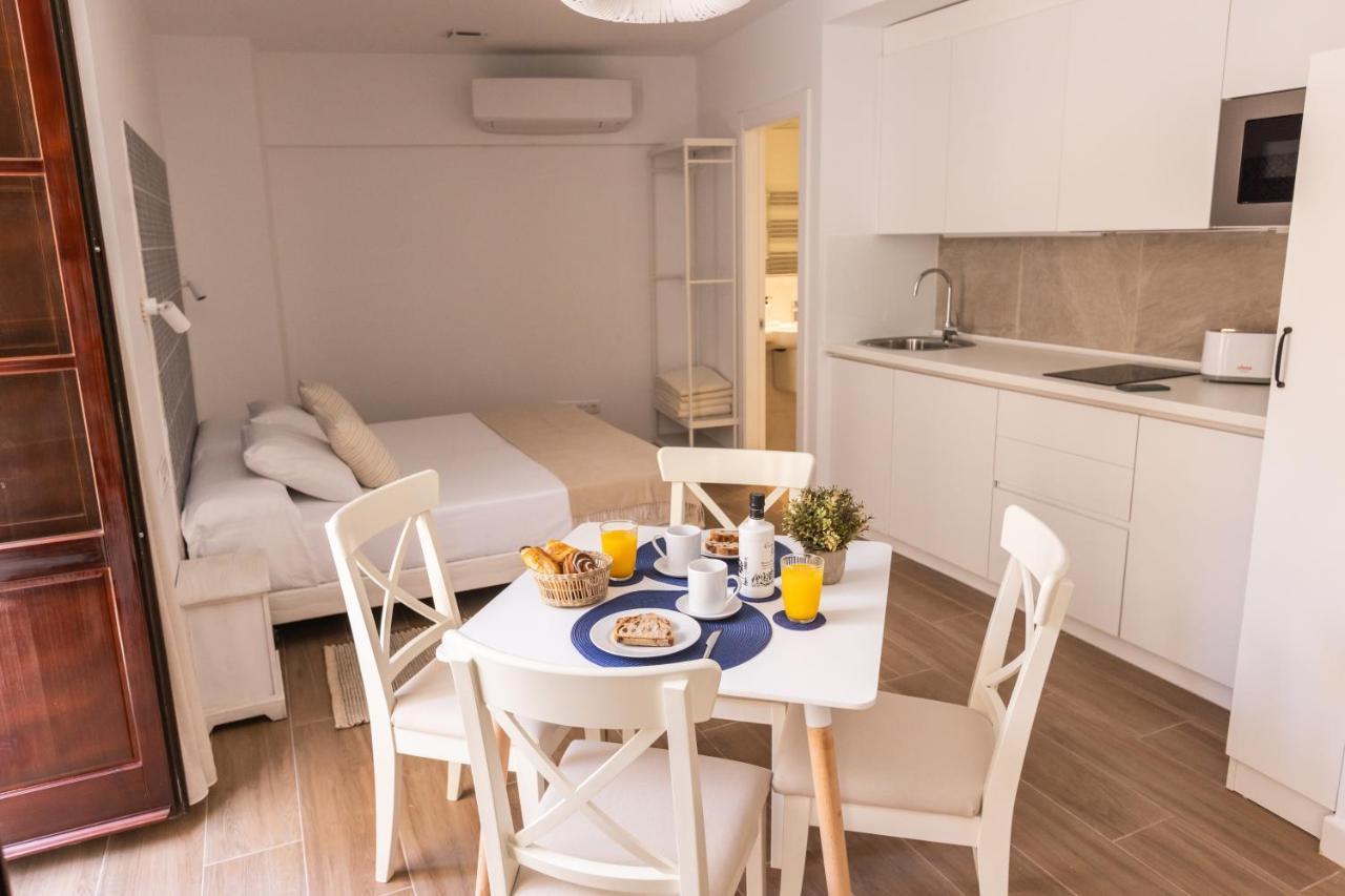 Apartamento Especeria Blue By #Cuatrocallesflats Málaga Esterno foto