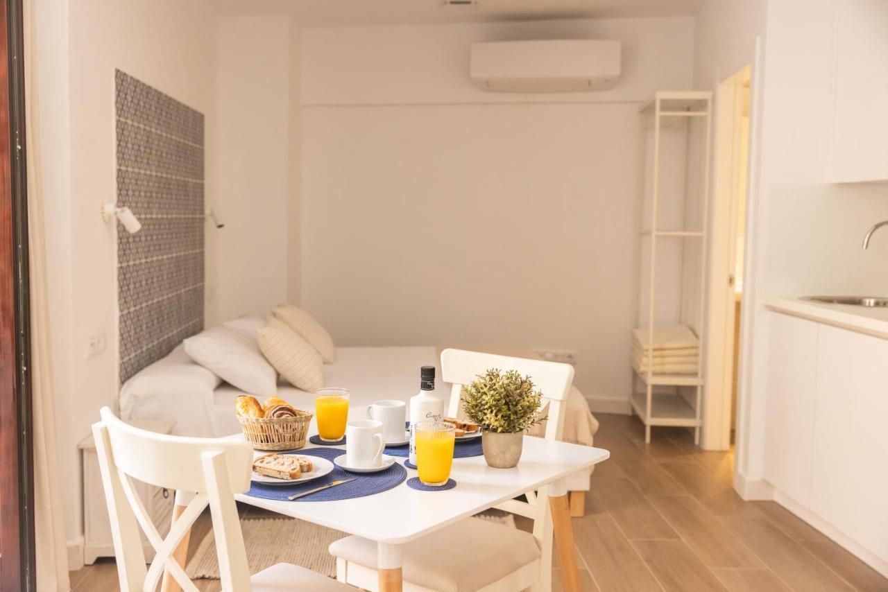 Apartamento Especeria Blue By #Cuatrocallesflats Málaga Esterno foto